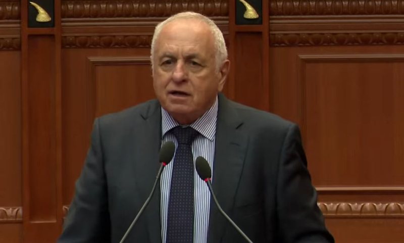 Sulmet e Izraelit mbi Iran, Tritan Shehu i qëndron në krah Presidentit Trump