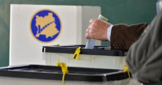 Dyshime për manipulim votash, prokuroria e Mitrovicës urdhëron marrjen në pyetje të 43 kryesuesve të Qendrave të Numërimit