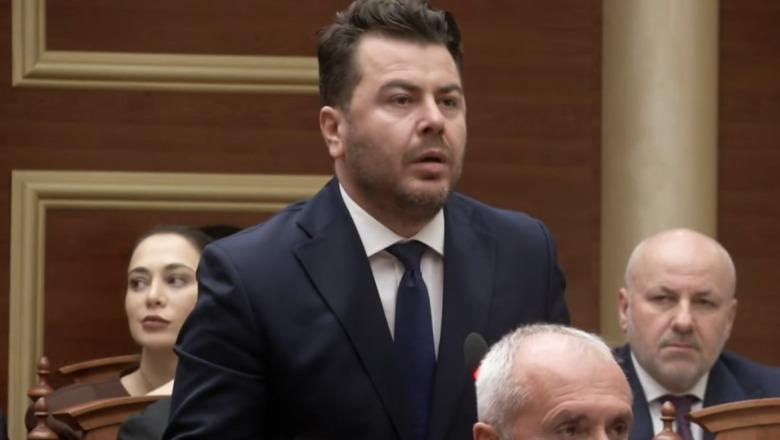 Kapri i drejtohet opozitës: A do të bashkëpunoni apo jo me Ramën? Si mund të ulesh me kryeministrin që të kërcëno me kartonë, sot i lutemi na prit në komision