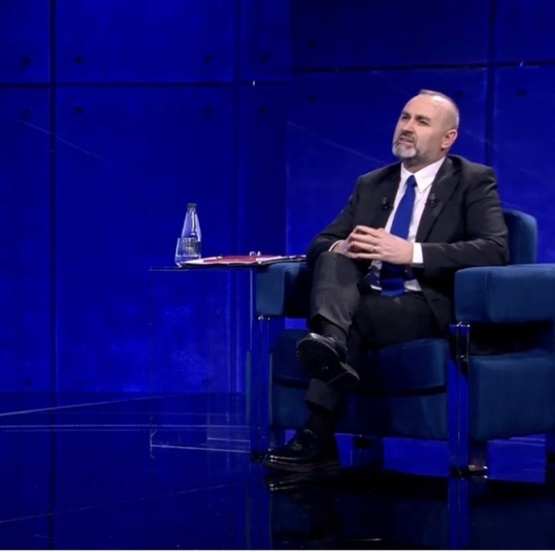 “Reforma në drejtësi do të rishikohet”, Ulsi Manja- gjykatësve: Vërini gishtin mendjes!