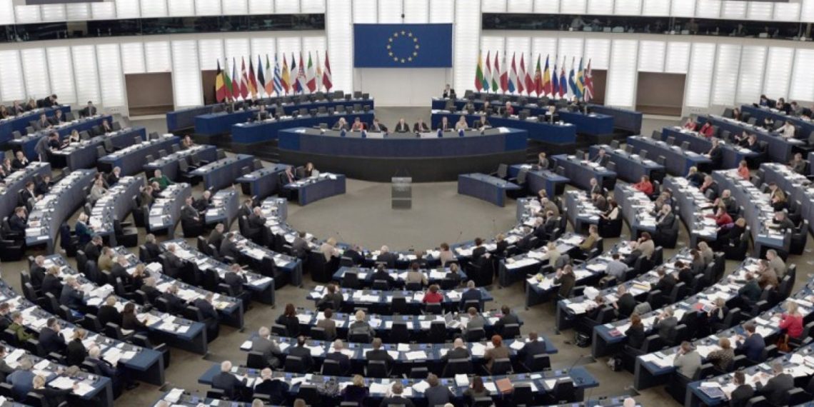 Si duhet lexuar raporti i Brukselit për Shqipërinë? Nga kërkesa për dënimin e Sali Berishës për korrupsion tek mesazhi për mediat