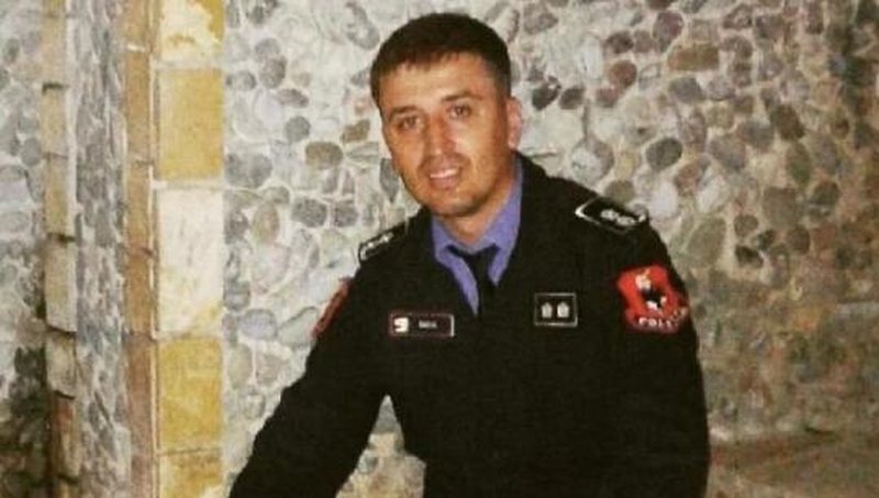 Efektivi i Dibrës plagoset gjatë operacionit, dërgohet te Trauma! Trafikanti i drogës e hedh nga muri, vihet në pranga