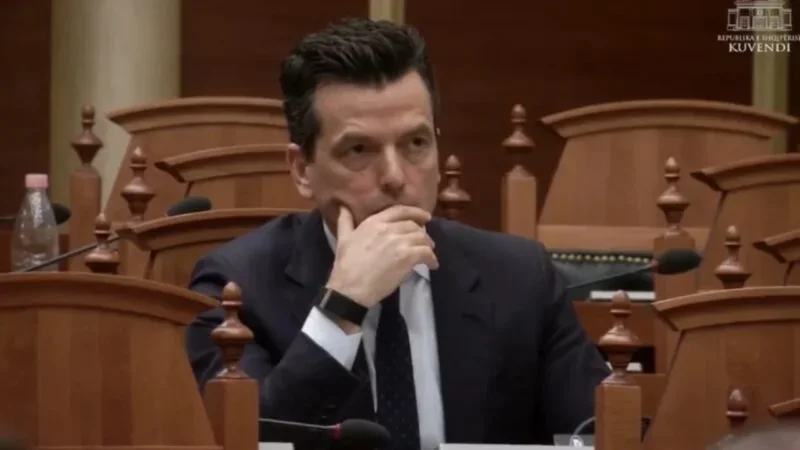 Sekretariati i Etikës merr vendimin, Agron Shehaj përjashtohet nga punimet e Kuvendit për 20 ditë