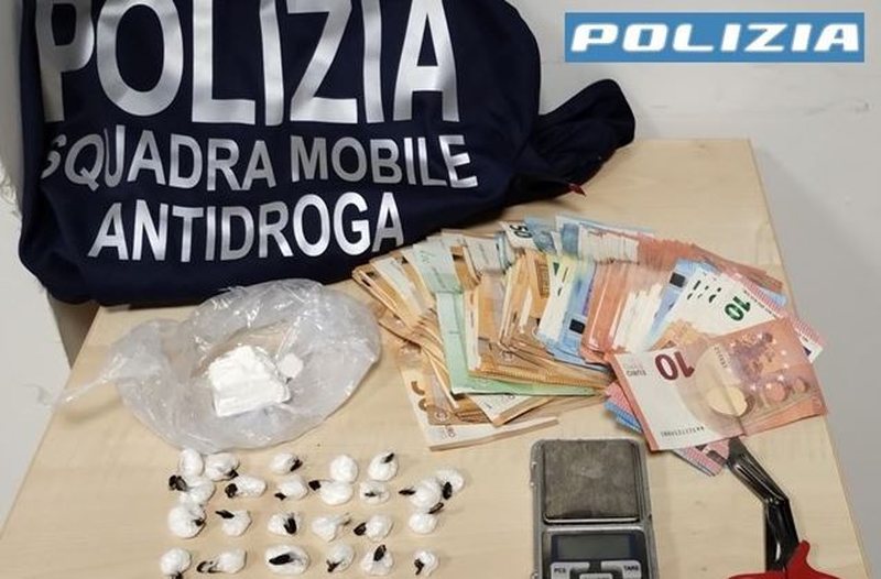 Arrestohet shqiptari në Itali, zbulohet droga e groposur