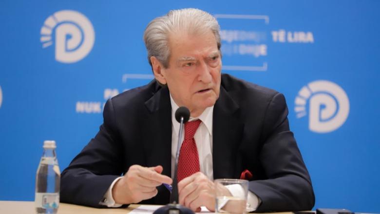 Mero Baze: Pse PD nuk e trondit as disidenca as dorëheqjet?