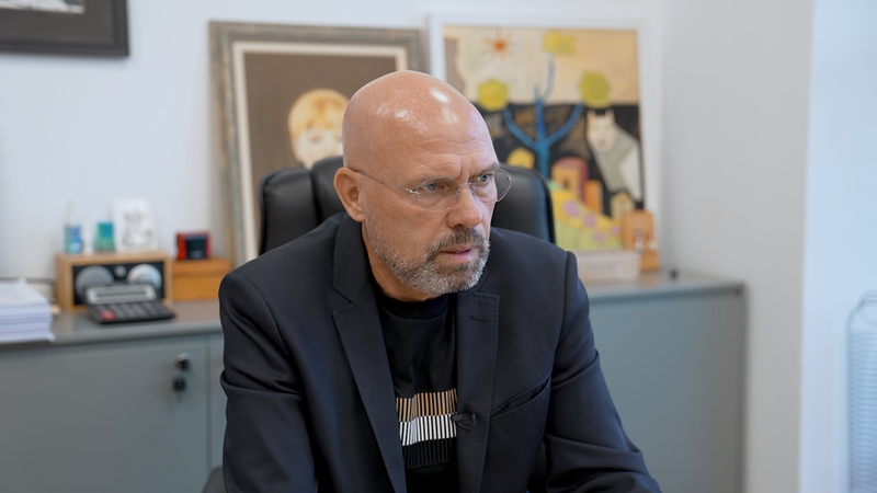 Ylli Manjani: Deputetët nxitës të dhunës, duhet të mbajnë përgjegjësi penale