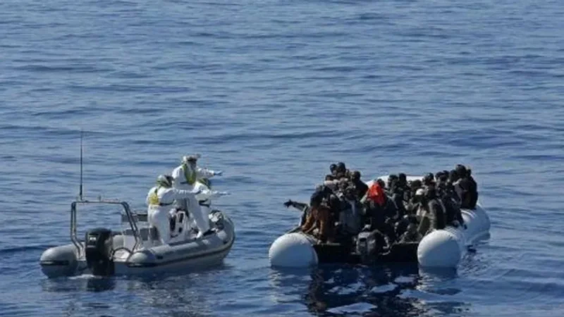 Udhëtimi i ferrit! 22 emigrantë nga Libia drejt Greqisë humbin jetën, trupat hidhen në det