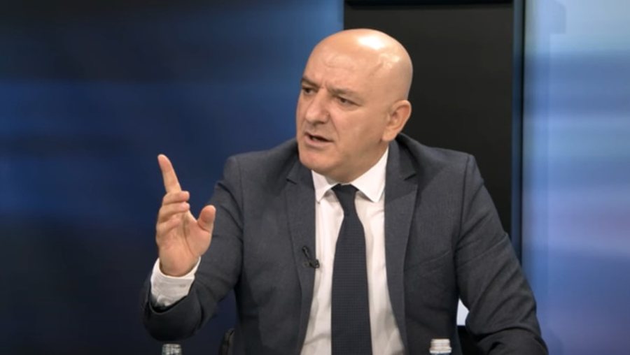 Molotovë drejt ‘Vilës 31’, Bejko: Berisha donte të linte gjurmë, për ndërkombëtarët është kapitull i mbyllur