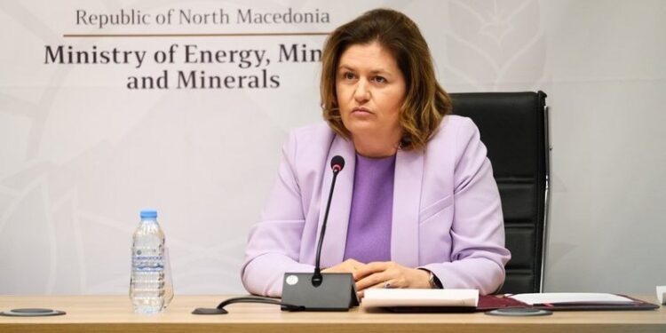 “Maqedonia e Veriut ka çmimet më të ulëta të karburanteve në rajon”, ministrja Bozhinovska shpjegon arsyet