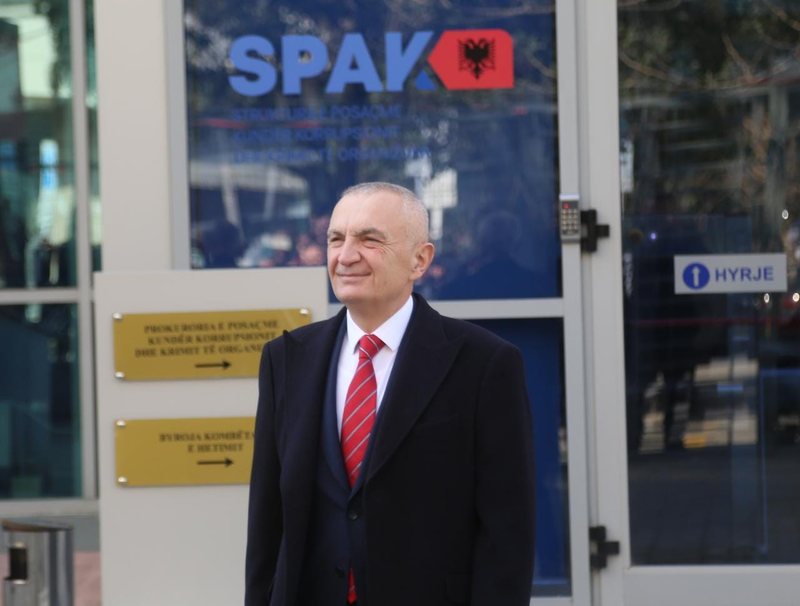 Një ditë më parë dosja e tij kaloi për gjykim, Meta kërkon ndryshim të masës së sigurisë në GJKKO