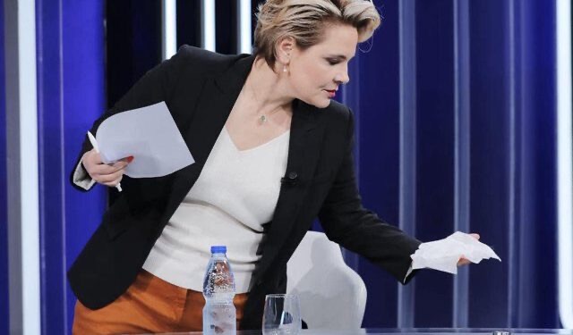 “Basha do drejtonte PD-në ndërsa Veliaj PS-në”, Kryemadhi: Dumani i premtoi Juri Kimit se do fuste në burg Berishën dhe Metën nëse…