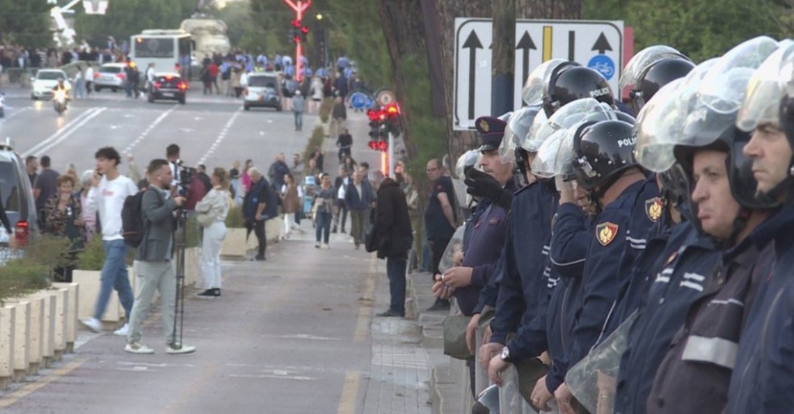 Jo vetëm te Kryeministria, mbi 1400 forca policore në terren për protestën