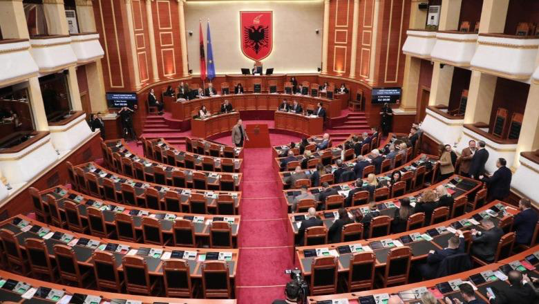 Analiza/ Kuvendi shpenzoi 200 milionë lekë për dieta, karburant dhe qiratë e deputetëve në vitin 2025! Ku shkon 66% e buxhetit të këtij institucioni