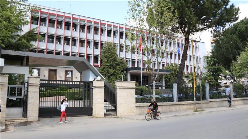 Lufta në Lindjen e Mesme/ Ministria e Jashtme paralajmëron qytetarët: Shmangni udhëtimet jo të domosdoshme në Lindjen e Mesme