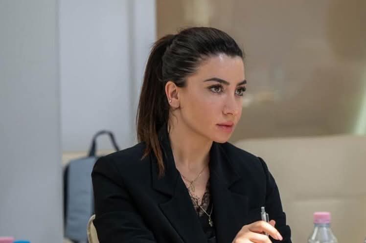 Laura Saro e aferës Bankers leje ndërtimi përmes Fondacionit Mirësia. A po pastron drejtoresha lekët e korrupsionit dhe donacioneve?