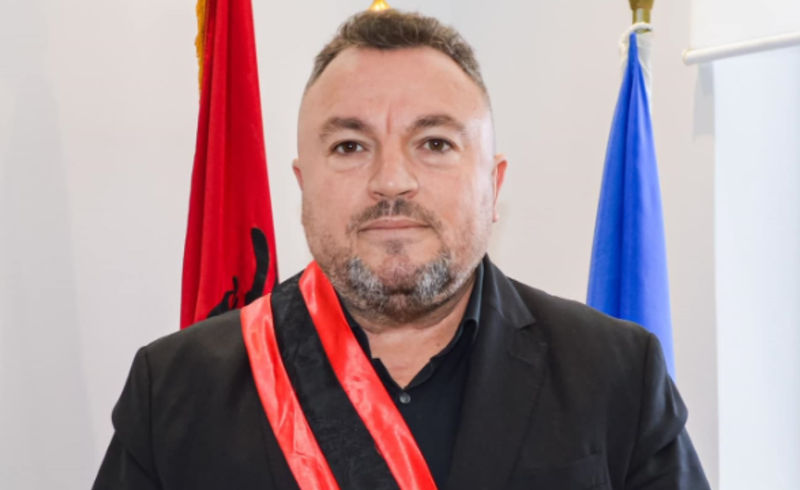 Kryetari demokrat i Bashkisë së Pukës shkon te takimi i Ramës, por… e kishin njoftuar gabim