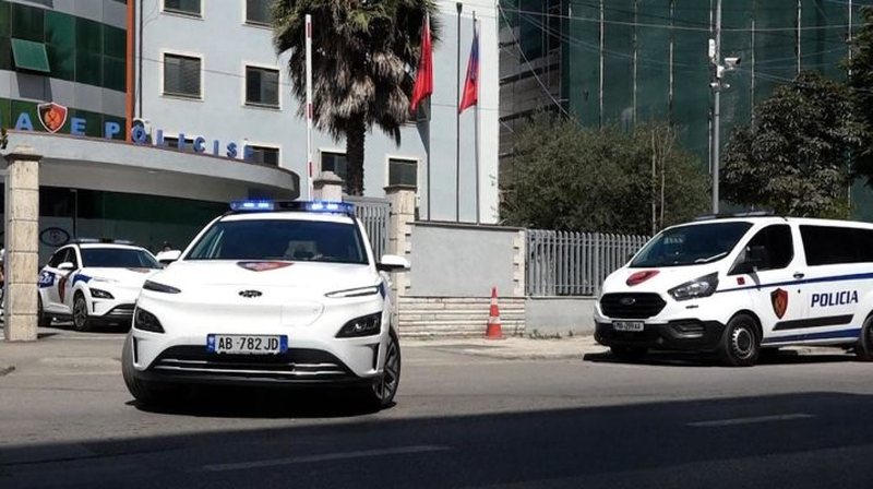 Tragjedi në Durrës, 17-vjeçari ndërron jetë gjatë orës së fiskulturës