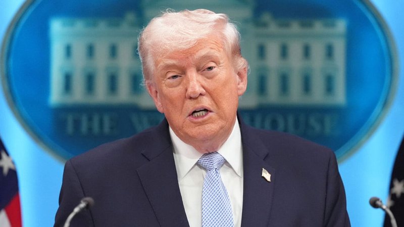 Trump kërcënon Iranin për armëpushimin: Nëse marrëveshja nuk zbatohet, goditjet do të jenë më të fuqishme