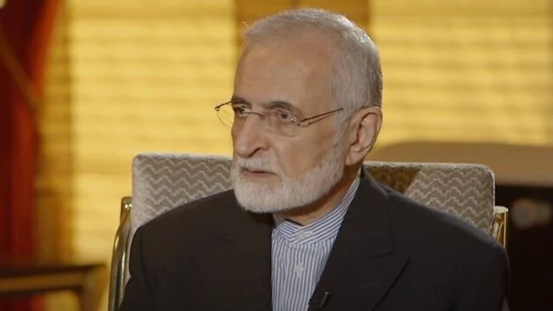 Tjetër humbje në radhët e elitës iraniane, këshilltari i lartë i Mojtaba Khameneit ndërron jetë pas plagëve të marra në një sulm amerikano-izraelit