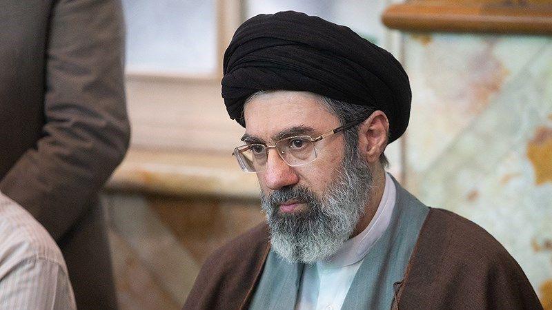 U plagos nga sulmi ajror në Teheran, Mojtaba Khamenei dyshohet se është shpërfytyruar