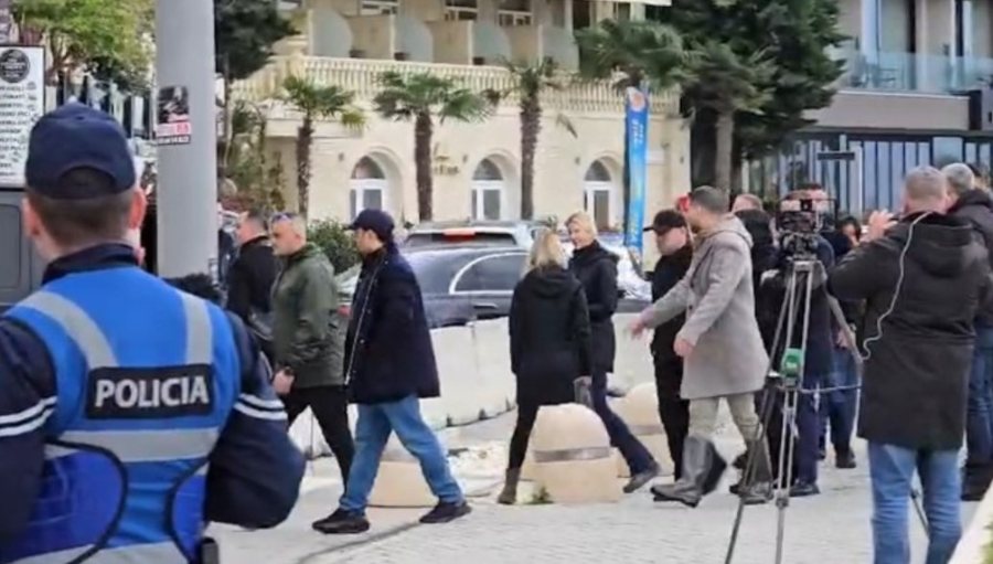 Ivanka Trump mbërrin në Vlorë, takim me Ramën në Dhërmi
