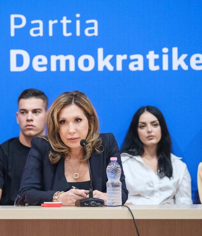 Evi Kokalari: Vetëm unë mund të fitoj përballë Berishës, premtoi ndryshimin e PD, por shiti zgjedhjet dhe mbylli partinë