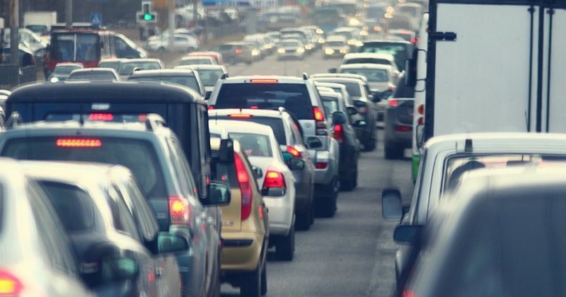 Nafta ‘luks’ por e domosdoshme, shqiptarët paguan 11 milionë euro më shumë, por konsumi u rrit me 6%
