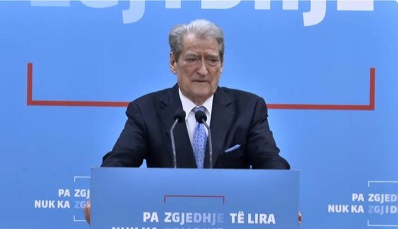 “Analiza e PD po bëhet në degë” – Një vit pas humbjes, Berisha futet sërish në garë pa bilanc për dështimin
