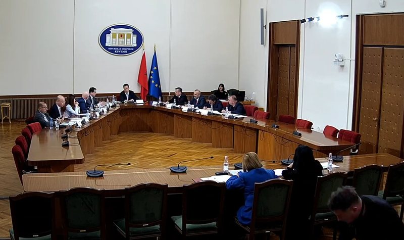 Nis puna për “rregulloren”, PD kundër miratimit të ligjeve të integrimit me procedurë të përshpejtuar