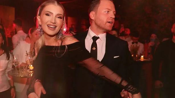 Sonte finalja e BBVA 5, Ledion Liço publikon foto krah Sara Hoxhës!