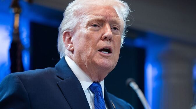 Trump: Irani ndodhet në kolaps, kërkuan hapjen urgjente të Hormuzit!