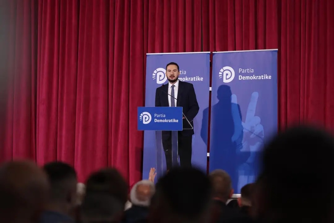 Ervin Salianji intervistë për Deutche Welle: Nuk e njohim Berishën si kryetar legjitim