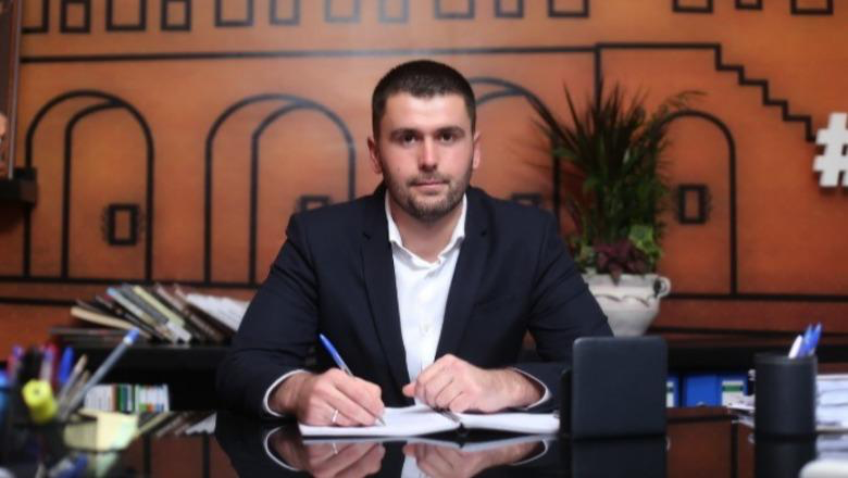 U dënua me 1 vit burg për korrupsion në zgjedhje, Gjykata e Lartë shqyrton më 11 qershor rekursin e Edison Memollës