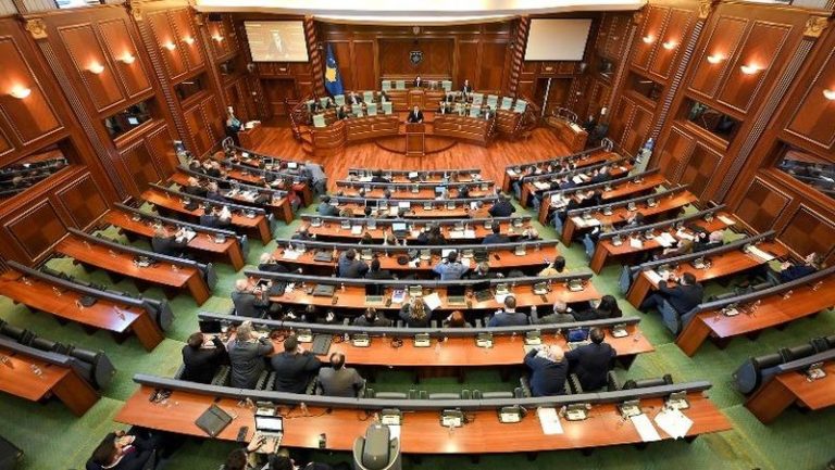 Zgjedhjet paraprake në Kosovë- Raporti i IKD: 25 kandidatë për deputetë kanë probleme me ligjin
