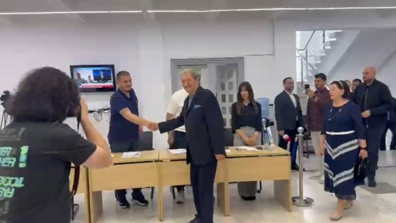 Zgjedhjet pa rivalë në PD, Sali Berisha voton për veten: “Proces shembullor!” dhe sulmon Salianjin: Përfaqësues i krimit!