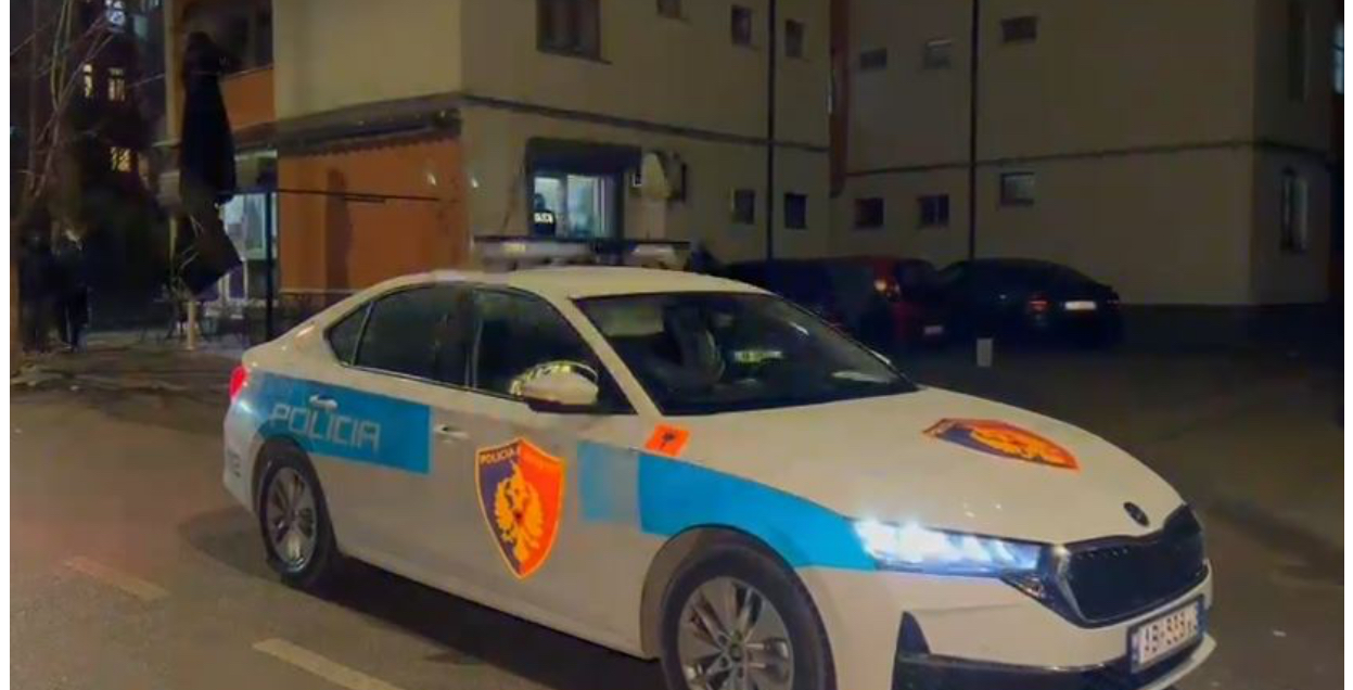Zbardhet ngjarja në Tiranë! Plagoset me armë zjarri 17-vjeçari, u qëllua aksidentalisht nga shoku