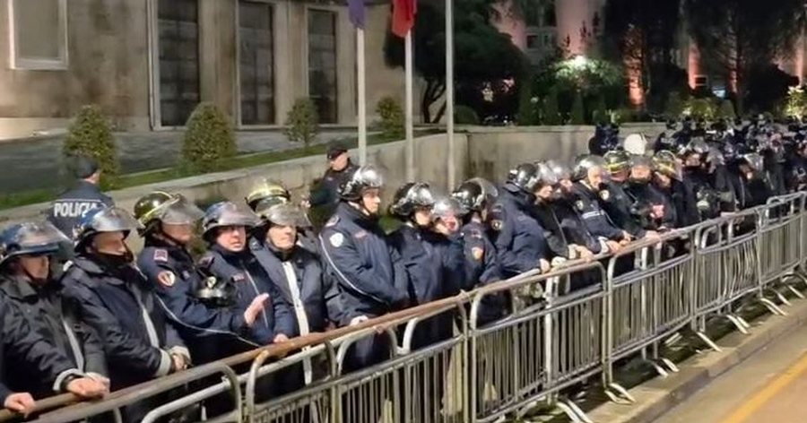 Nesër protesta e PD, policia publikon planin e masave të sigurisë; rrugët që do bllokohen!