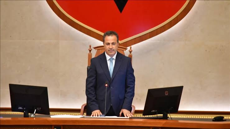 Zbardhen propozimet e kryetarit të Kuvendit, Niko Peleshi për ndryshimin e rregullores së Kuvendit