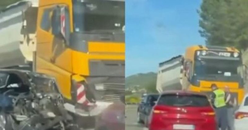 Makina përplaset me kamionin në Peqin, plagoset shoferja dhe një fëmijë