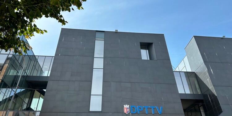 Falje masive borxhesh! Bashkia e Tiranës fshin detyrime, gjoba dhe kamatëvonesa