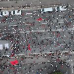 Video / Pas akteve të dhunës qytetarët braktisin protestën, rreth 500 vetë para Kryeministrisë
