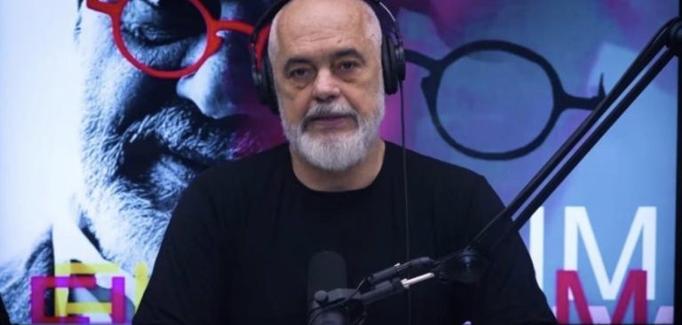 Rama rendit ‘simptomat’ e protestave: Turistët e huaj po anulojnë rezervimet! Po ngrihet bullizimi dhe fryma fashiste ndaj mendimit ndryshe! Duhet ndalur