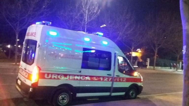 Gjendet i pajetë në banesë 25 vjeçari në Astir, dyshimet e para
