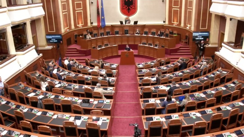 ‘Zvërneci’- Braçe nga Kuvendi: Kam denoncuar i pari grabitjen e tokave në Vlorë! Pas 1993, u ndanë me 7501-shin për ata që thonë ‘jam grek’