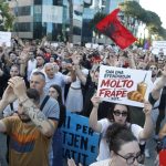 Si të bësh një protestë të suksesshme. Çdo revulucion ka nisur nga një ofendim i tepërt. Çfarë mund të mësojnë protestuesit shqiptarë nga Pranvera Arabe dhe nga lëvizje të tjera proteste në botë?