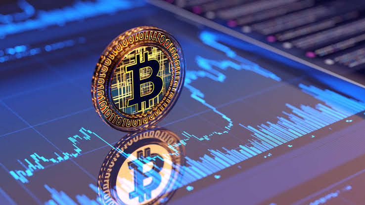 Bitcoin bie nën 60,000 dollarë mes presionit në tregjet globale