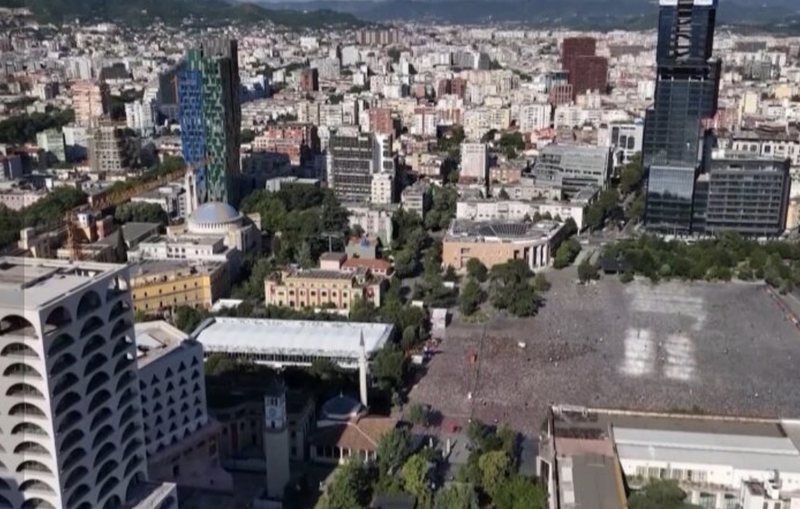 43% e investimeve të huaja në pasuri të paluajtshme