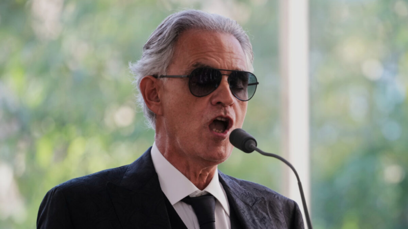 Grabitje spektakolare në vilën e Andrea Bocelli-t, hajdutët ikin me 500 mijë euro!