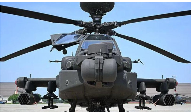 Droni ujor e shpëton ekuipazhin e helikopterit amerikan që u rrëzua afër Hormuzit