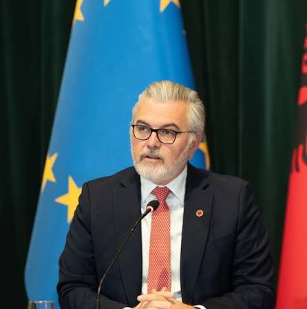 35 vjet Parti Socialiste e Shqipërisë